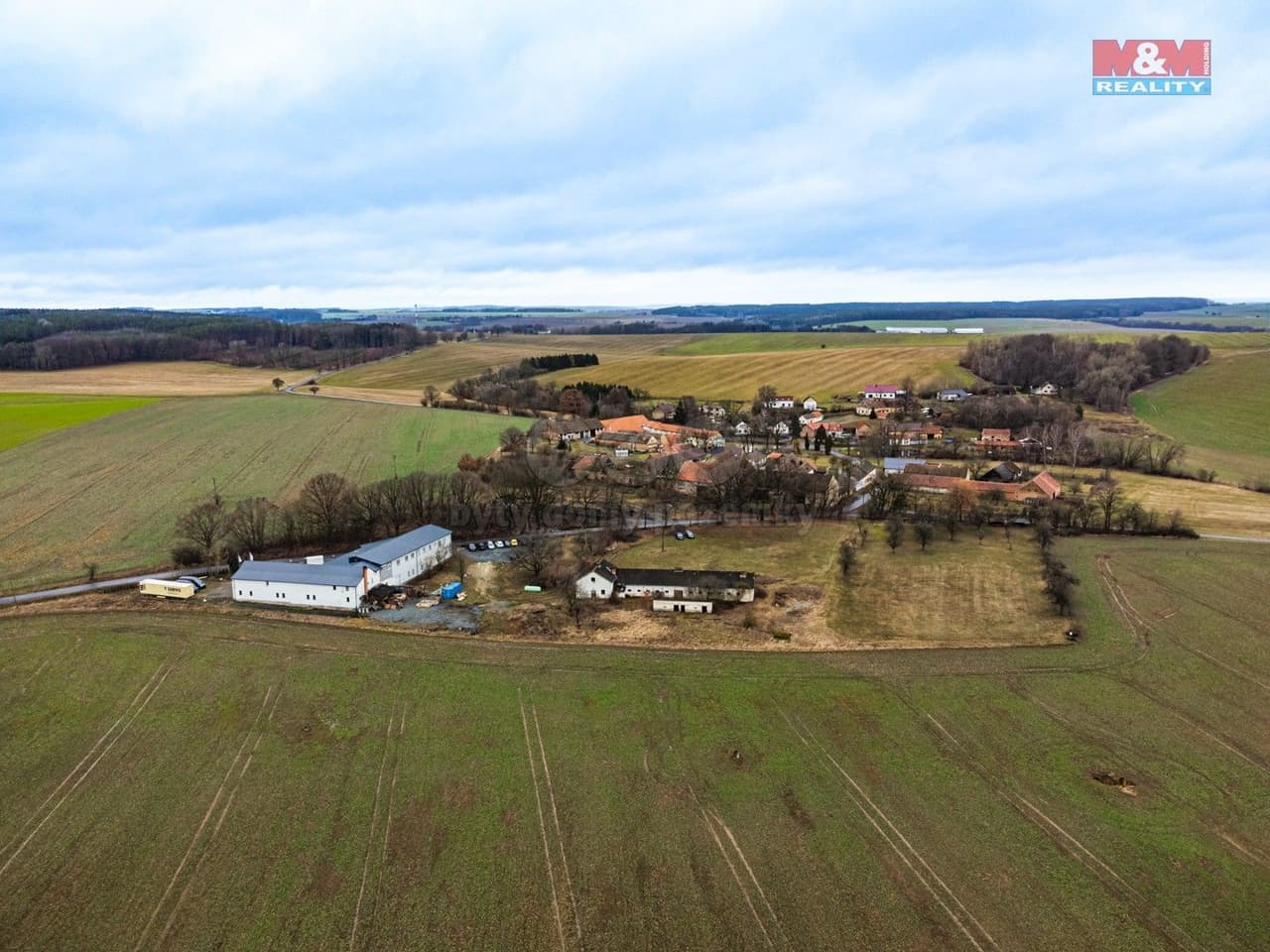 Prodej nemovitosti 600 m²