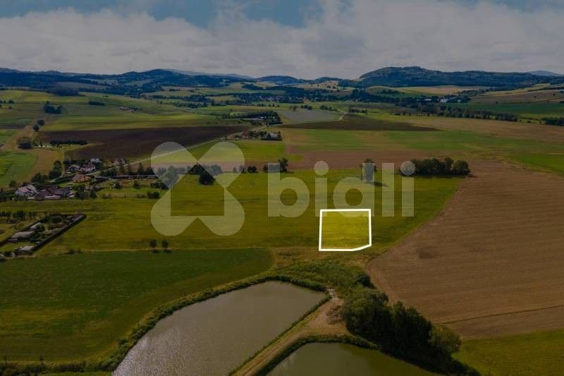 Prodej pozemku 3036 m²