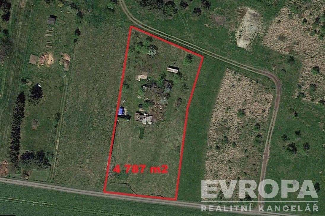 Prodej pozemku 4787 m²