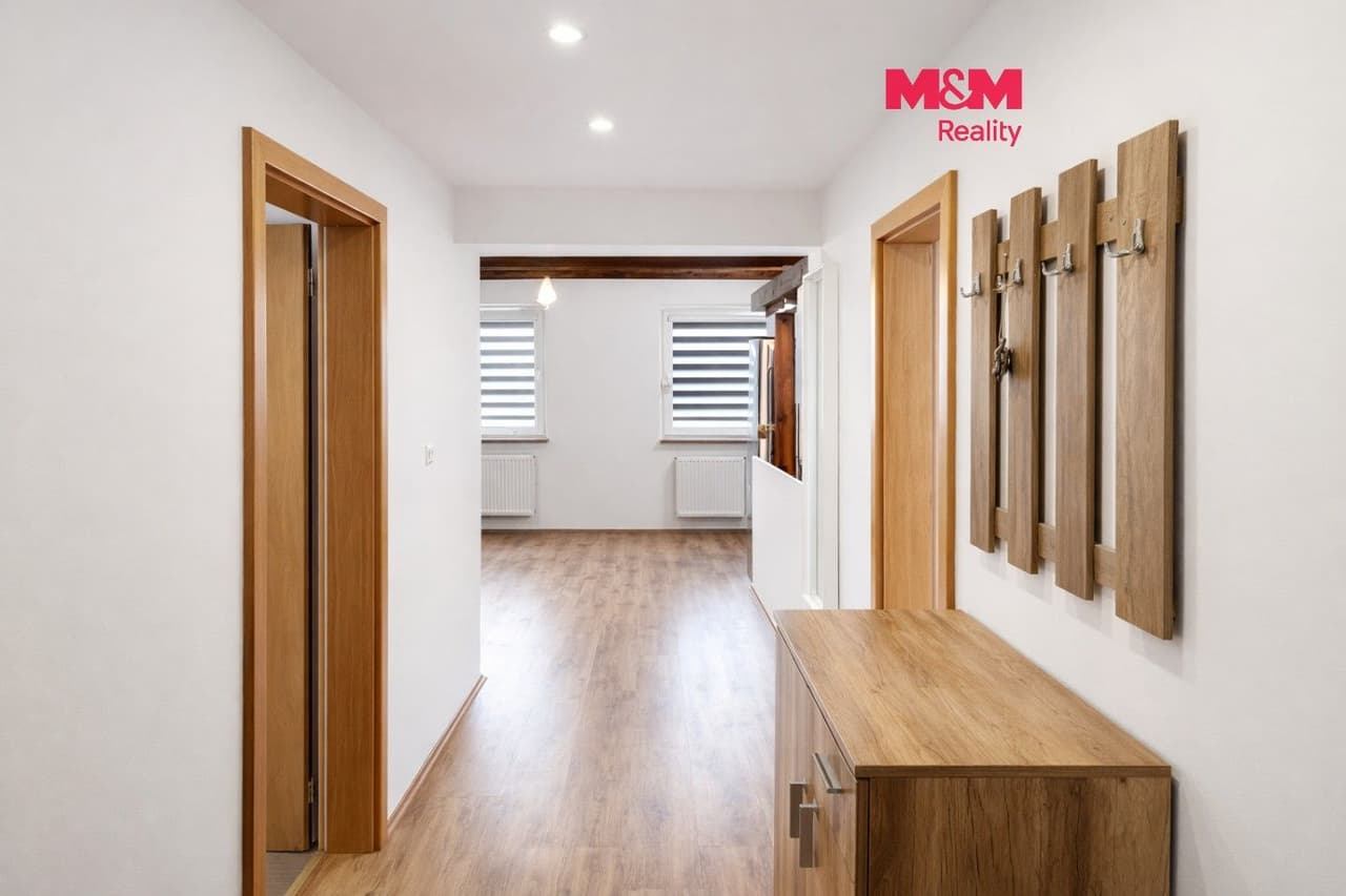 Pronájem bytu 3+kk 70 m²