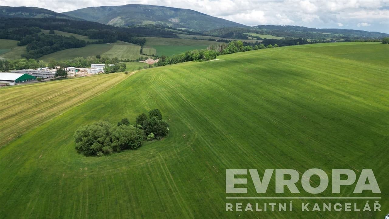 Prodej pozemku 132844 m²