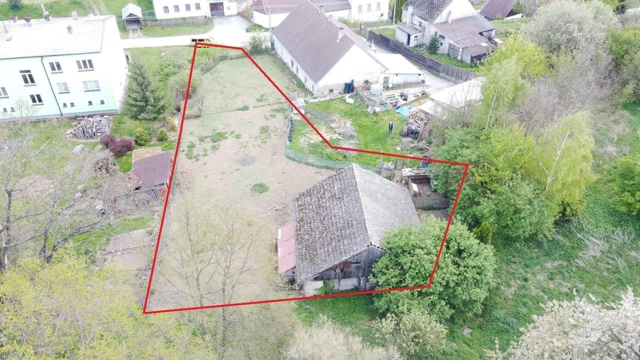 Prodej pozemku 914 m²