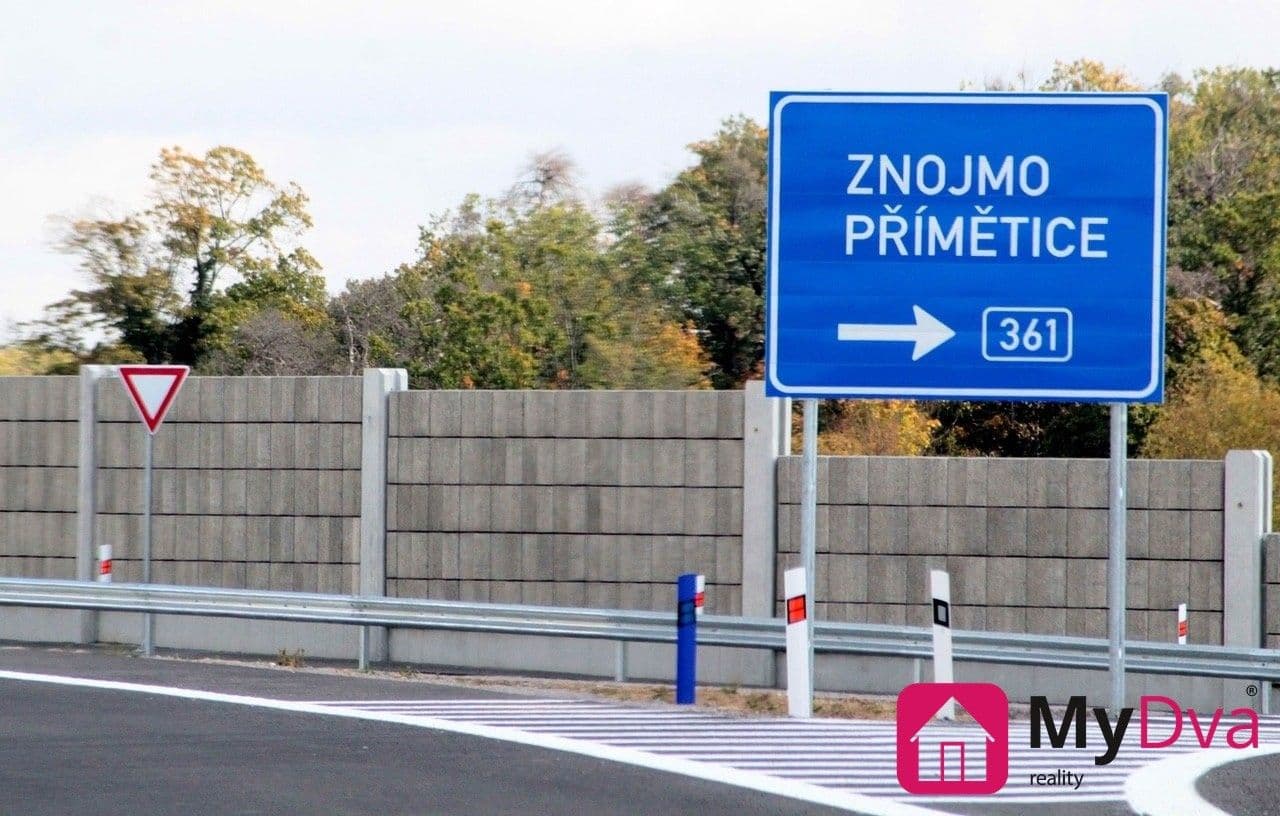 Prodej pozemku 18817 m²