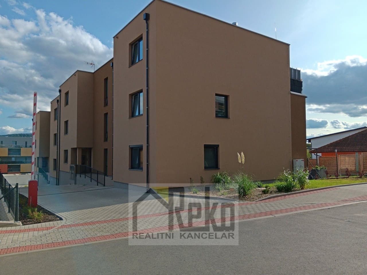 Pronájem bytu 1+kk 35 m²