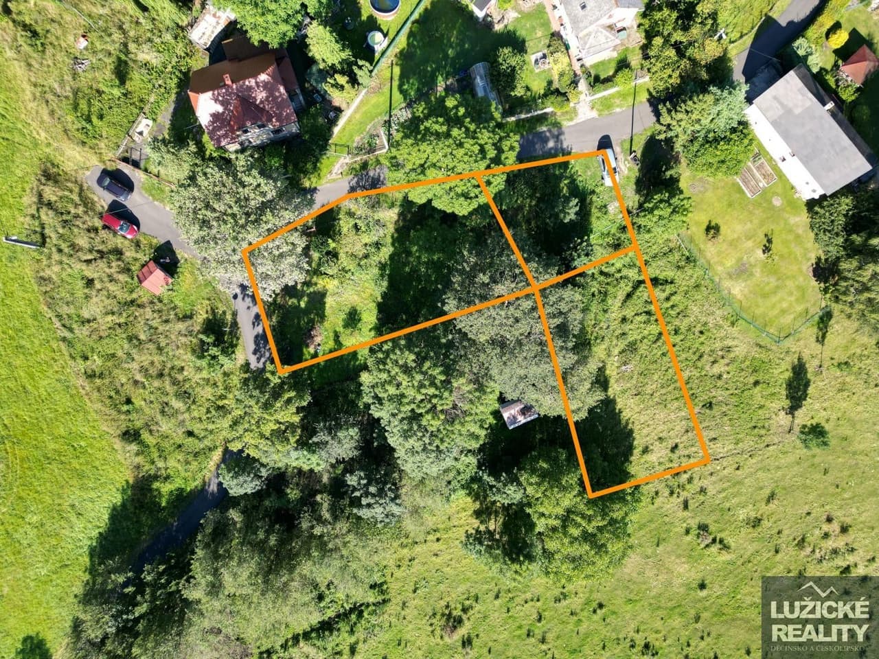Prodej pozemku 1331 m²
