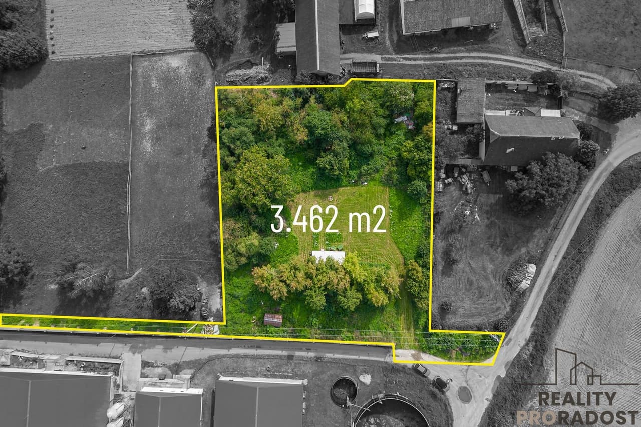 Prodej pozemku 3462 m²