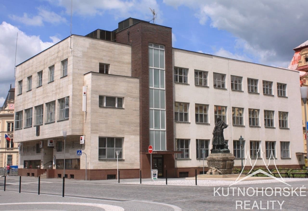 Pronájem komerčního prostoru 13 m²