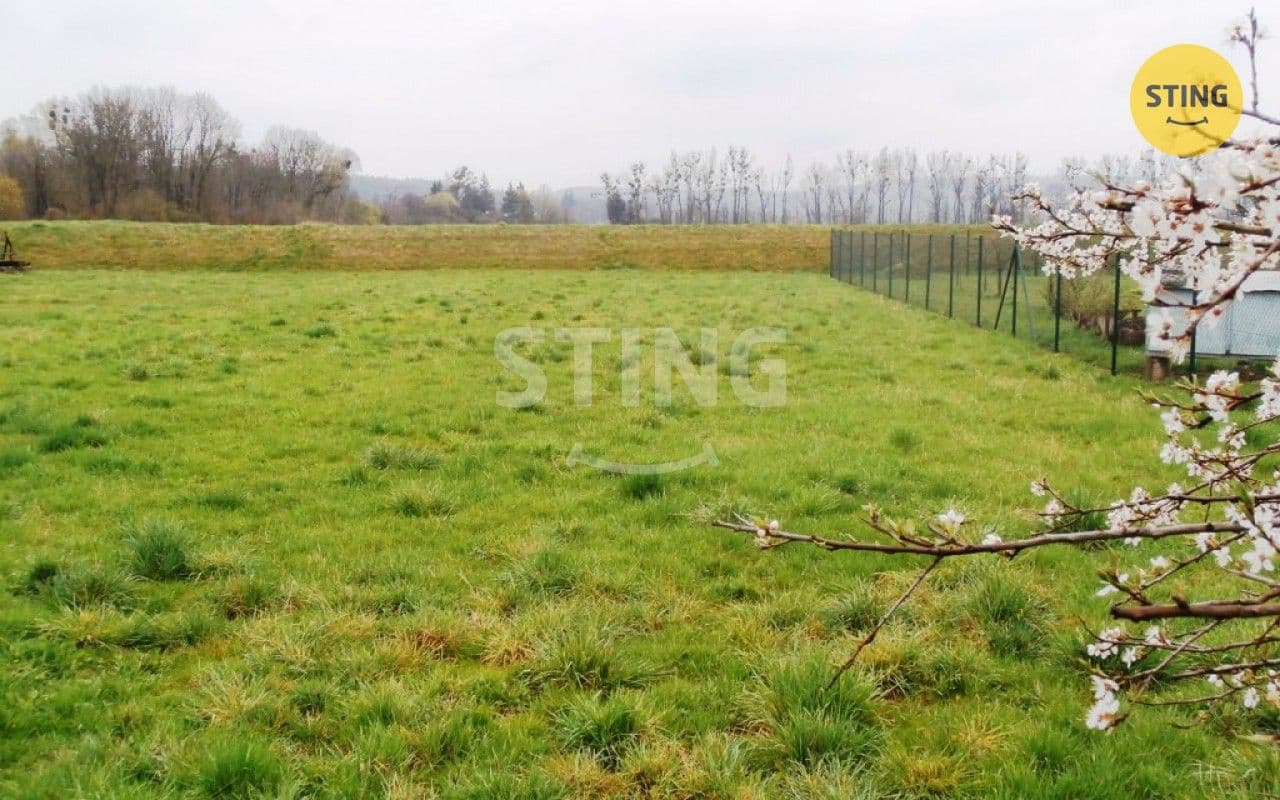 Prodej pozemku 1416 m²
