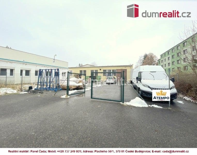 Pronájem komerčního prostoru 913 m²