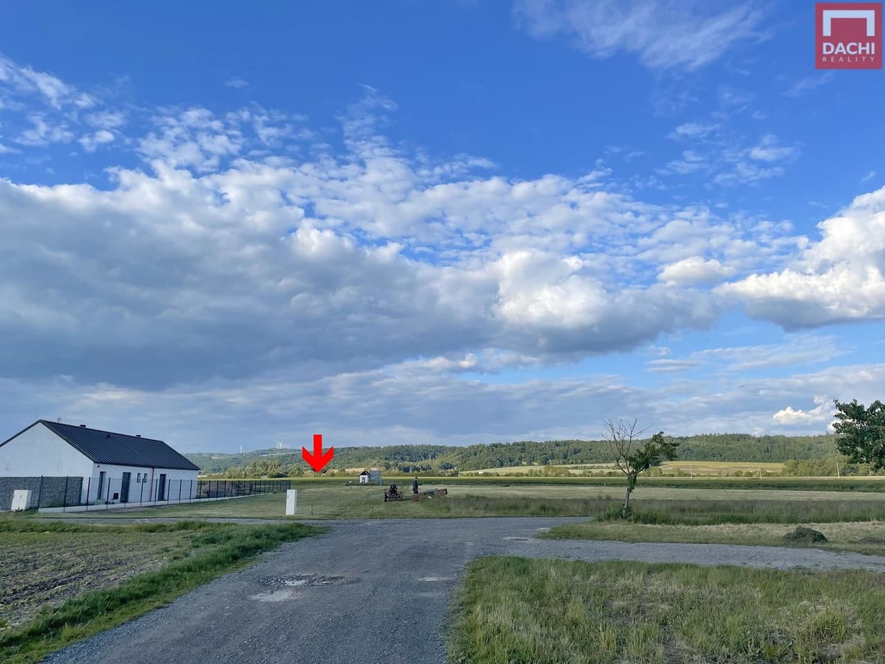 Prodej pozemku 1607 m²