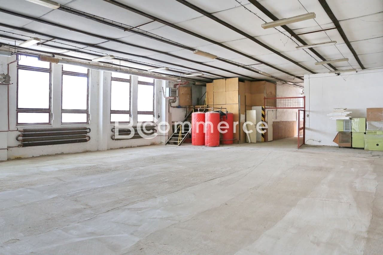Prodej komerčního prostoru 525 m²