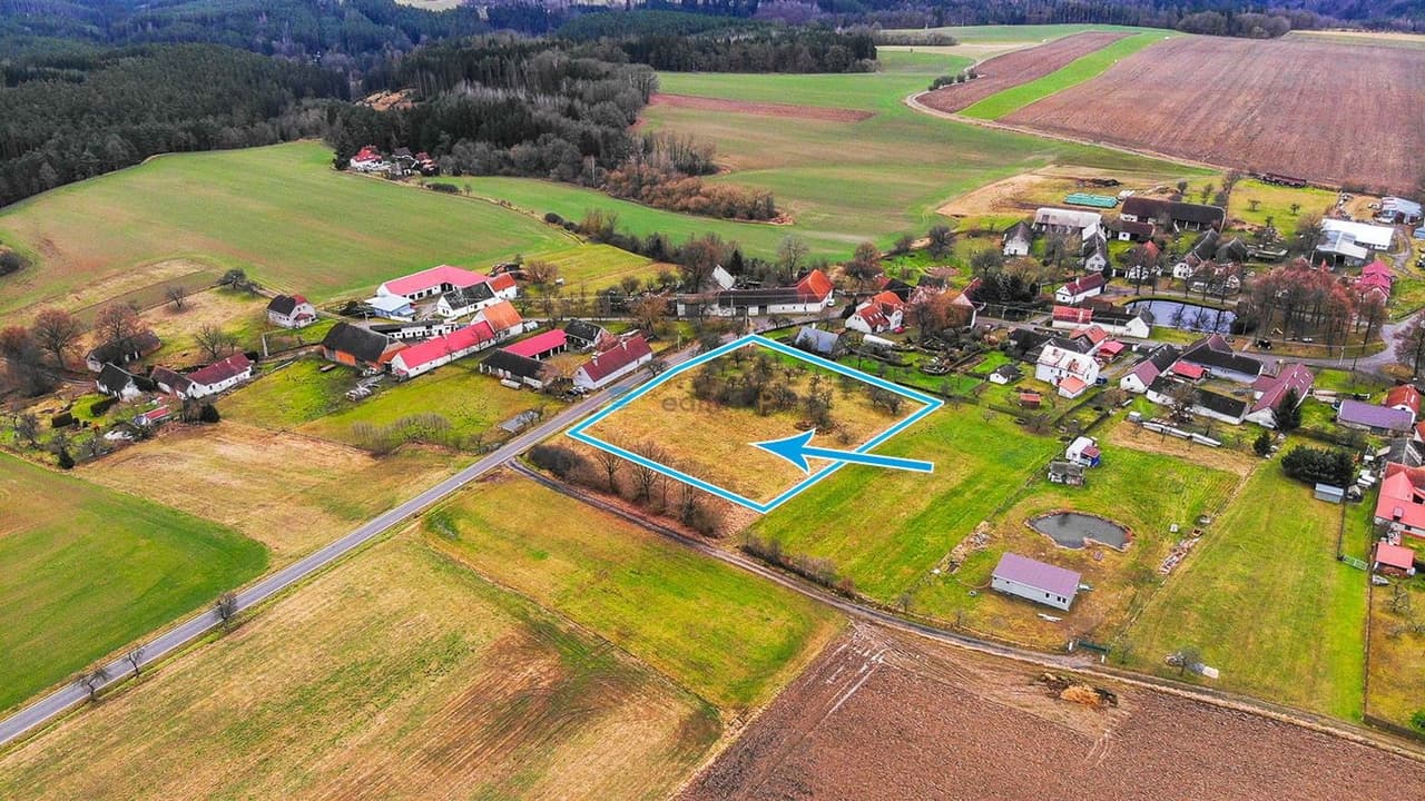 Prodej pozemku 1515 m²