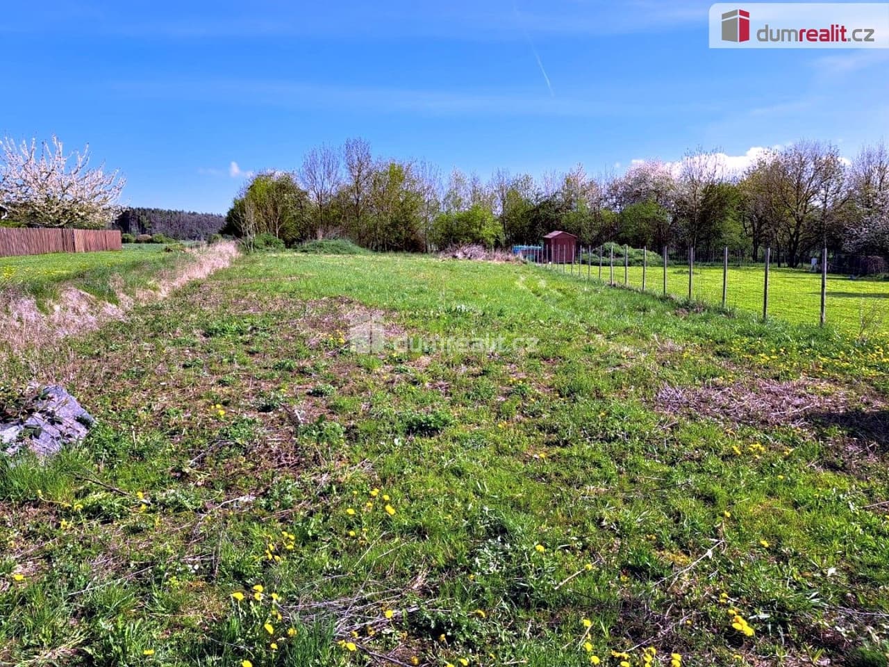 Prodej pozemku 1247 m²