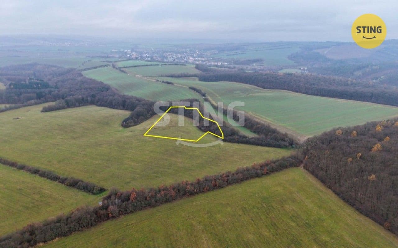 Prodej pozemku 14861 m²