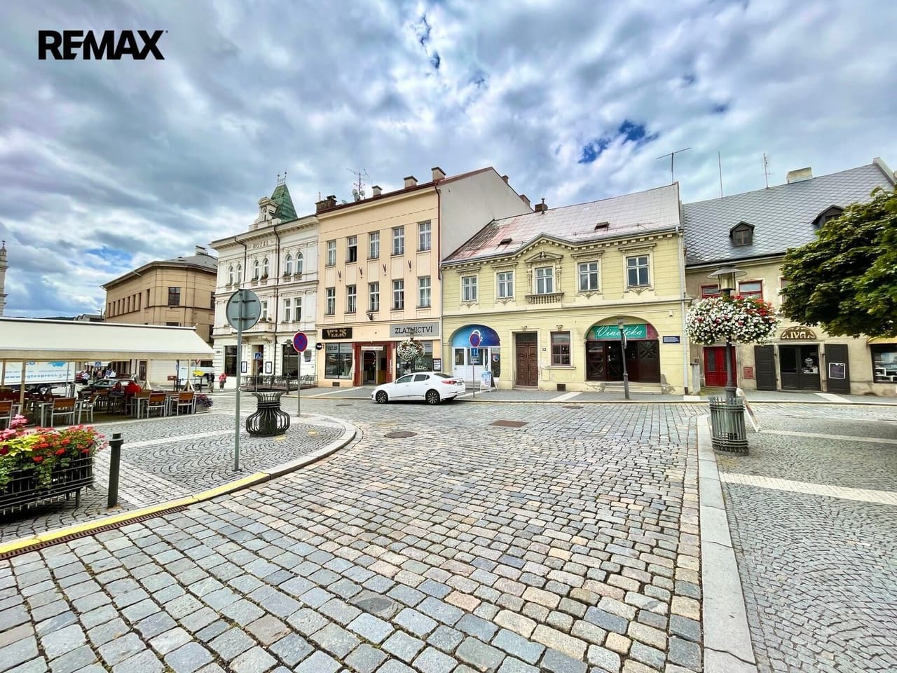 Pronájem komerčního prostoru 115 m²