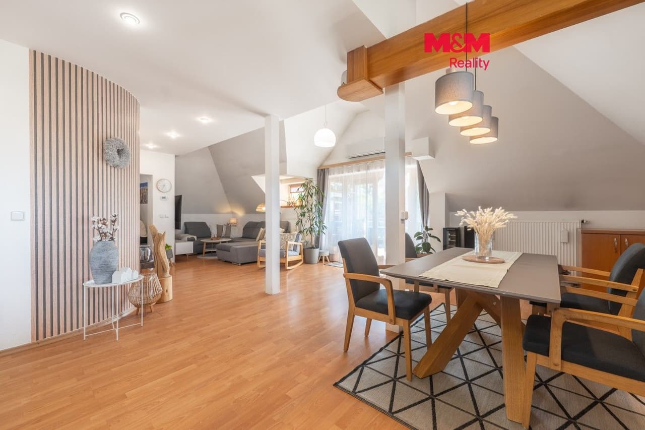Prodej nemovitosti 180 m²