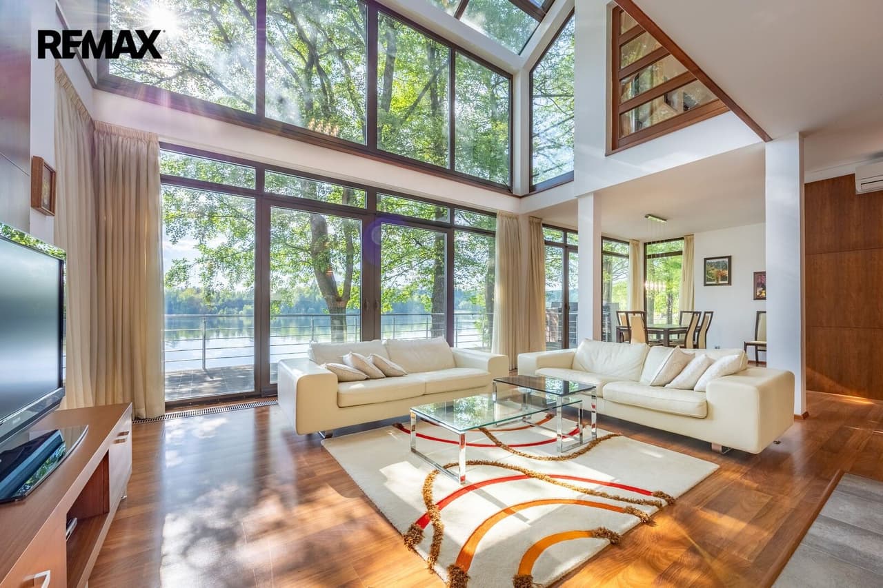 Prodej domu 325 m²