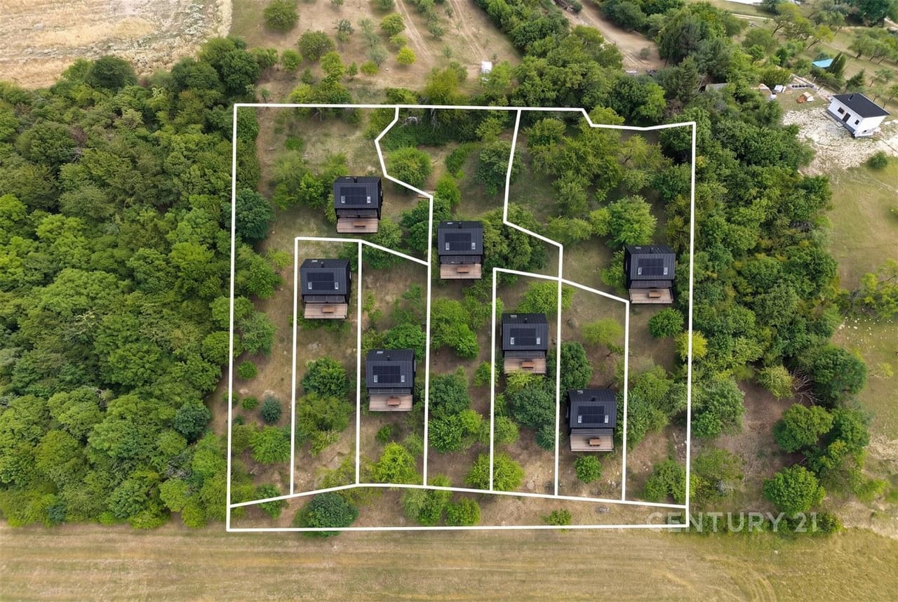 Prodej pozemku 7076 m²