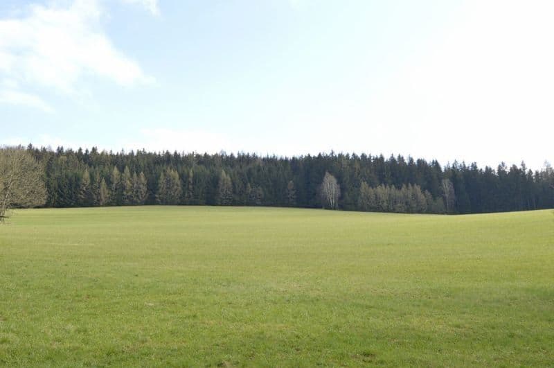 Prodej pozemku 5237 m²