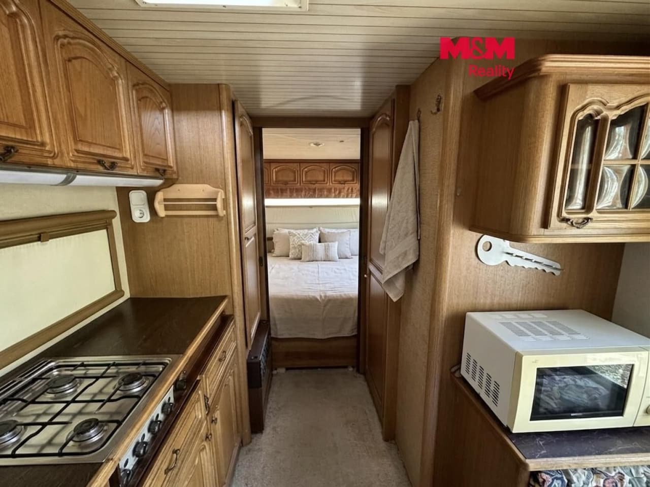 Prodej pozemku 2340 m²