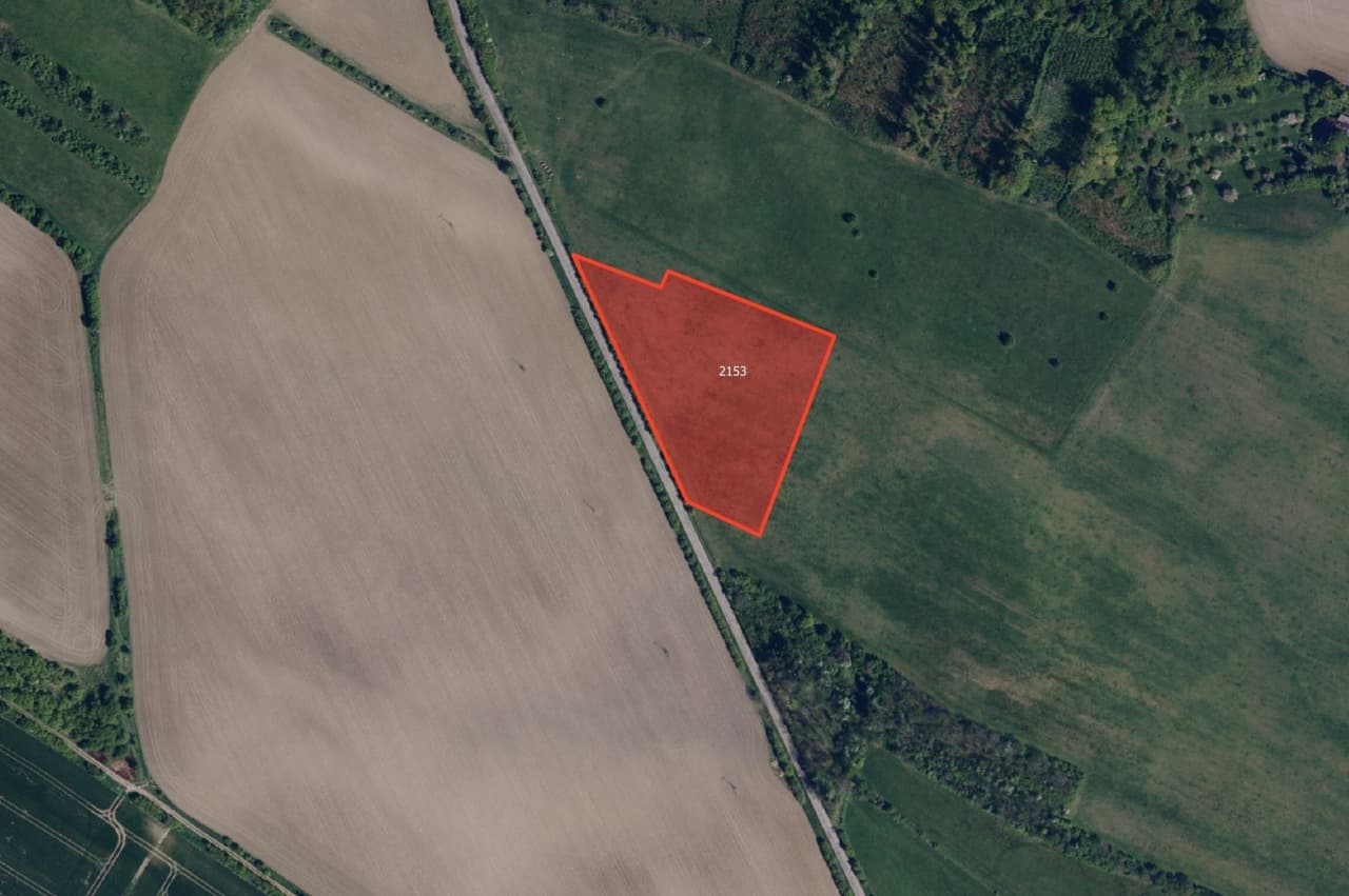 Prodej pozemku 16014 m²