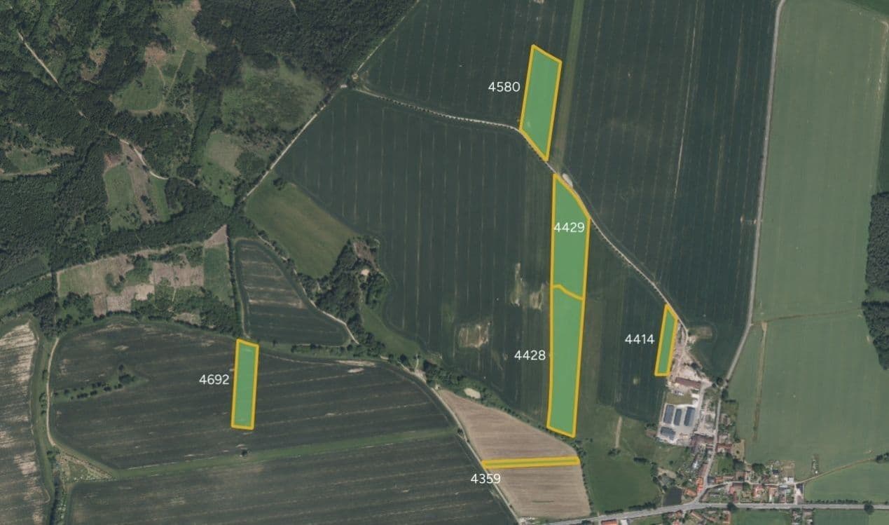 Prodej pozemku 123863 m²