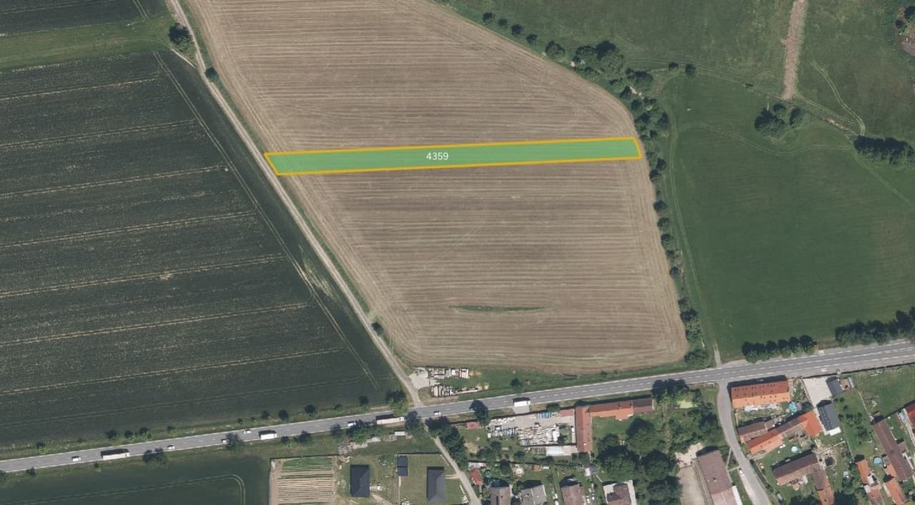 Prodej pozemku 13645 m²