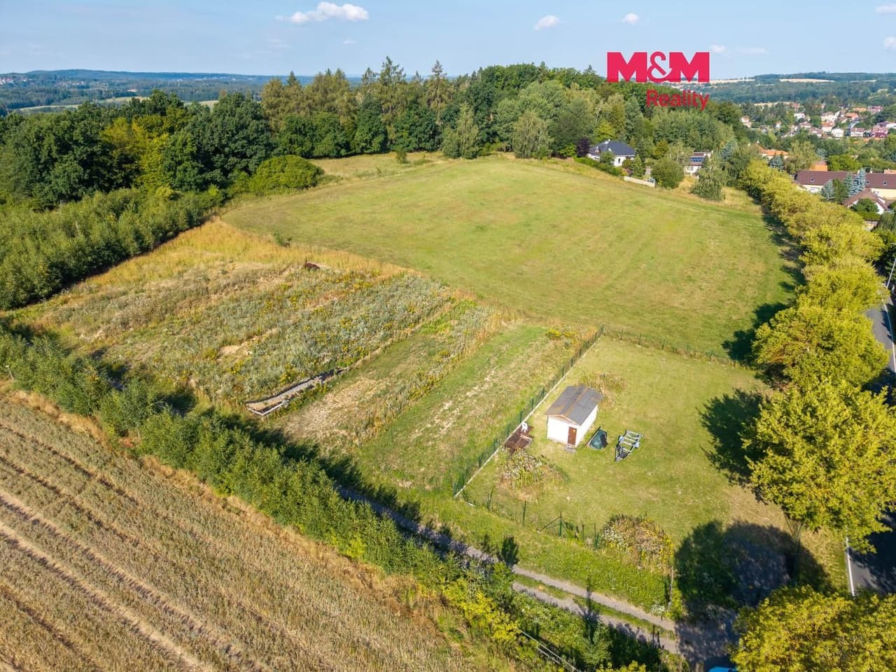 Prodej pozemku 800 m²