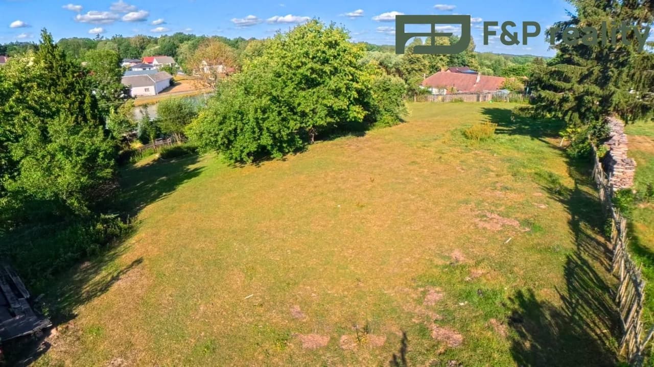 Prodej pozemku 570 m²